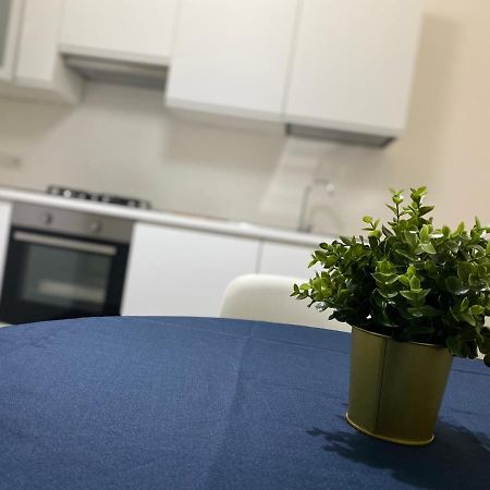 קליארי Premium Apartment City Center מראה חיצוני תמונה