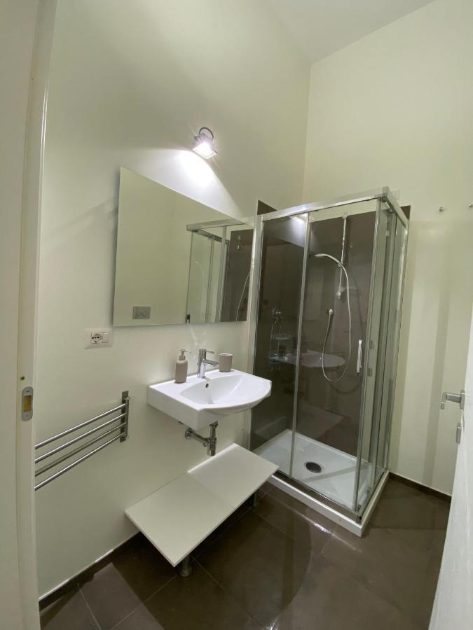 קליארי Premium Apartment City Center מראה חיצוני תמונה