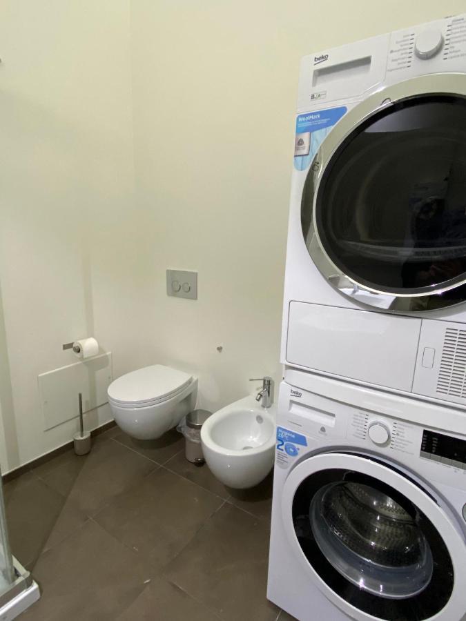 קליארי Premium Apartment City Center מראה חיצוני תמונה
