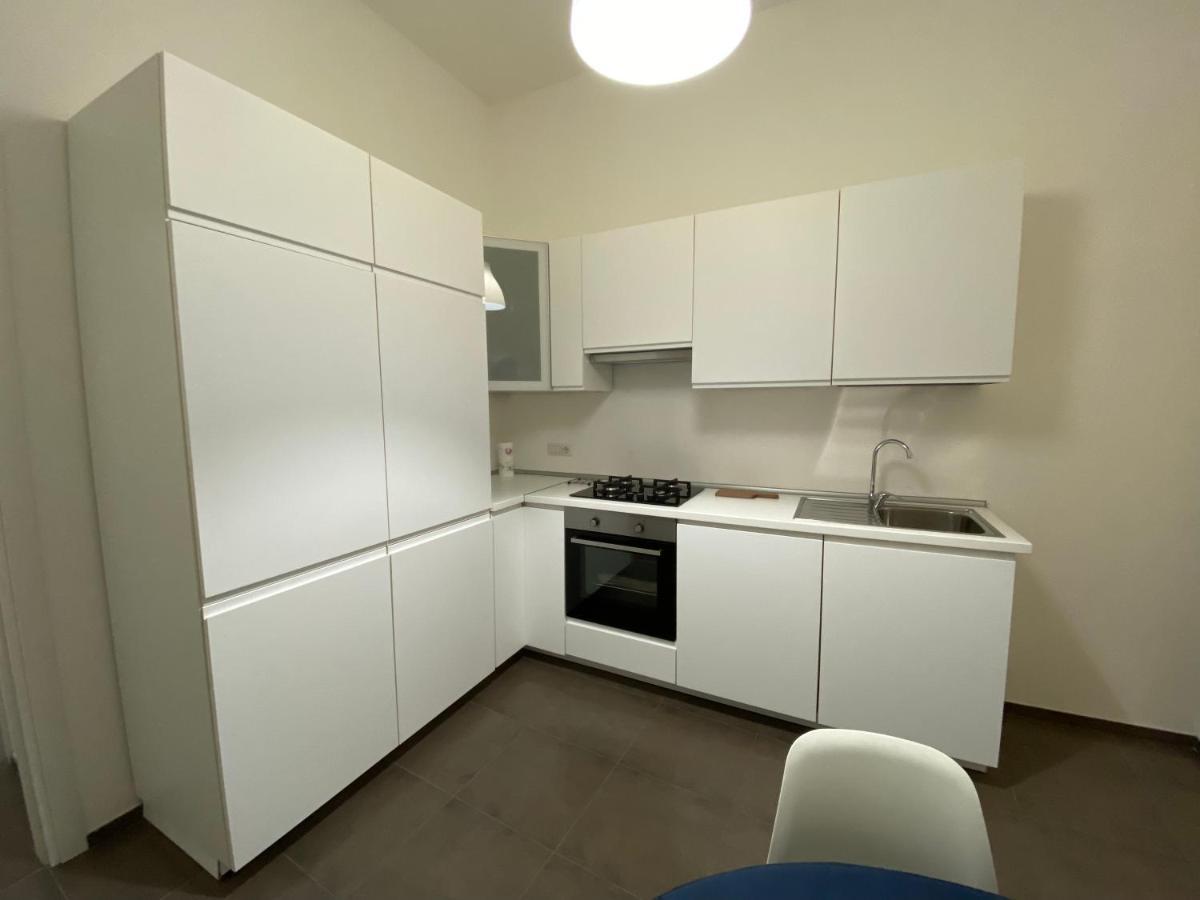 קליארי Premium Apartment City Center מראה חיצוני תמונה