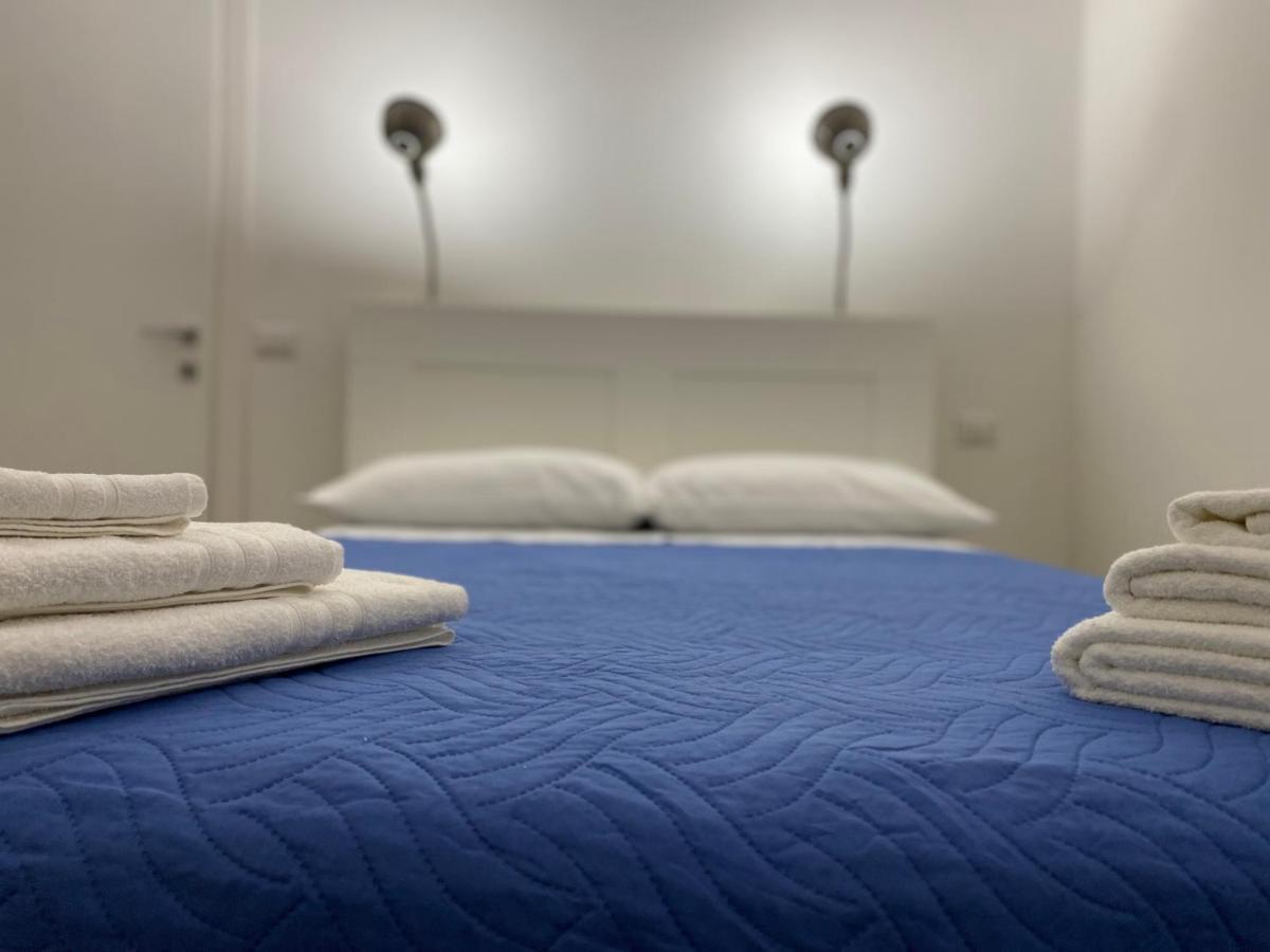 קליארי Premium Apartment City Center מראה חיצוני תמונה