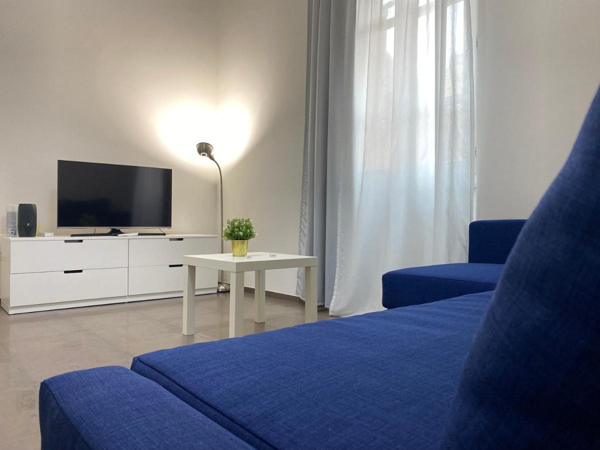 קליארי Premium Apartment City Center מראה חיצוני תמונה