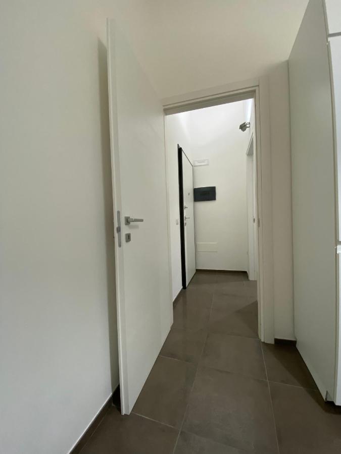 קליארי Premium Apartment City Center מראה חיצוני תמונה